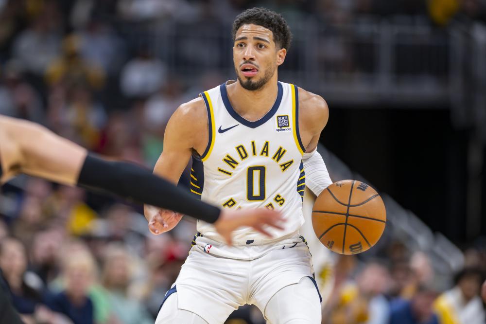 顾客慕名而 顾客慕名而